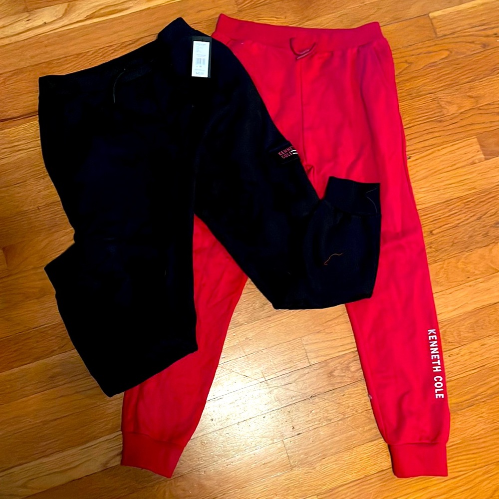 Boys Kennneth Cole (2) Sweatpants size “16” I’m a smoke and pet free home